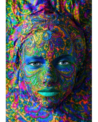 Puzzle 2000 piese Grafika - Face Art - Portrait of woman (Grafika-F-30068)